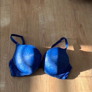 PINK Everywhere Push up bra